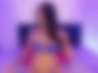 Isabella-Monroe's Live Sex Cam Show