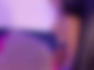 Isabella-Monroe's Live Sex Cam Show
