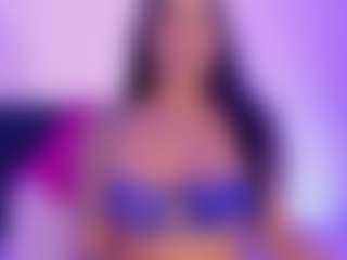 Isabella-Monroe's Live Sex Cam Show
