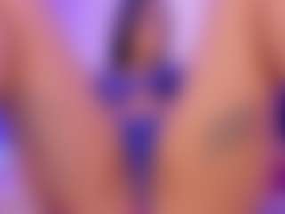 Live cam show with Isabella-Monroe - Big Ass on Big Tits