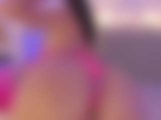Isabella-Monroe's Live Sex Cam Show