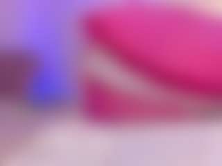 Isabella-Monroe's Live Sex Cam Show