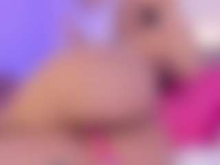 Isabella-Monroe's Live Sex Cam Show