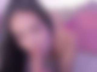 Isabella-Monroe's Live Sex Cam Show