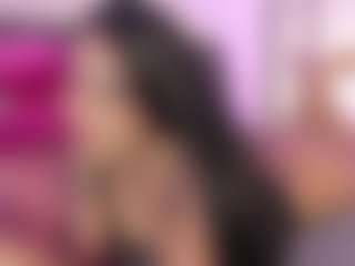 Isabella-Monroe's Live Sex Cam Show