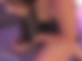Isabella-Monroe's Live Sex Cam Show