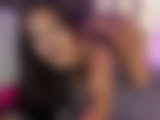 Isabella-Monroe's Live Sex Cam Show