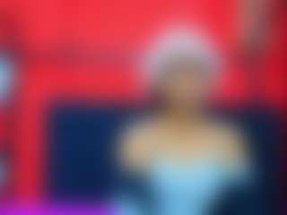 Live cam show with juliecooper - Ebony Petite on livesuperchat.net