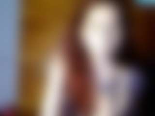 Live cam show with LilianPaschel - BBW on CamwithHer
