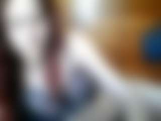 Live cam show with LilianPaschel - Ass Clapping on googirlz