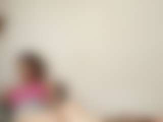 Live cam show with LilianPaschel - Average on Camsoda