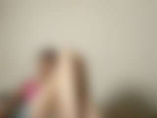 Live cam show with LilianPaschel - Big Tits Small Tits on Chatstar