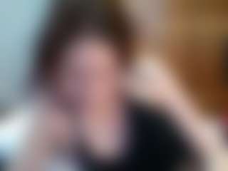 Live cam show with LilianPaschel - Granny Petite on SquirtSoMuch