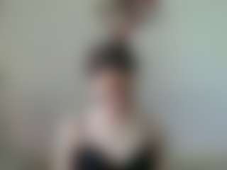 Live cam show with LilianPaschel - Red Hair on Chatstar