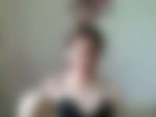 Live cam show with LilianPaschel - Granny Squirt on sexylive.show