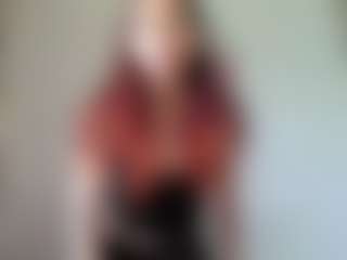 Live cam show with LilianPaschel - Squirt on boobsie.com