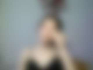 Live cam show with LilianPaschel - Ass Bouncing on Fling VIP Chat