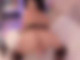 Rouss Squirter and Spitter's Live Sex Cam Show