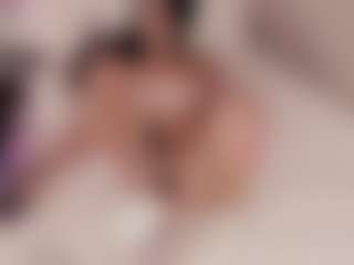 Live cam show with Rouss Squirter and Spitter - Shower on Strip Flash - Live Sex Shows