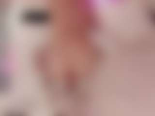 Live cam show with Rouss Squirter and Spitter - College MILF on Lustler