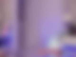 Rouss Squirter and Spitter's Live Sex Cam Show