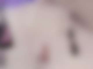 Rouss Squirter and Spitter's Live Sex Cam Show