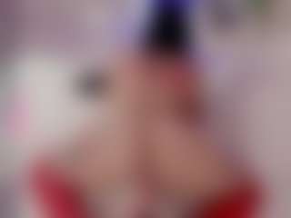 Rouss Squirter and Spitter's Live Sex Cam Show