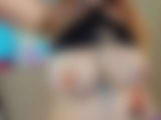Live cam show with sell0n - Gray Eyes on Camsoda