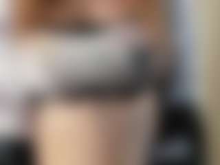 Live cam show with sell0n - Nipple Piercings on TottyGirls