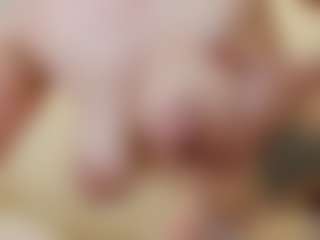 Live cam show with Annie-Shine - Dildo Or Vibrator MILF on Mixed Magazine Live
