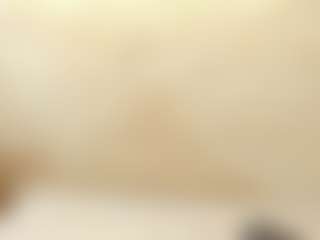 Live cam show with Annie-Shine - Cowgirl on madthumbs