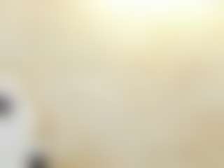 Annie-Shine's Live Sex Cam Show