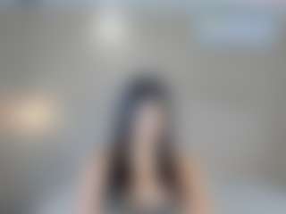 Live cam show with AriaaMoon - Skinny on googirlz