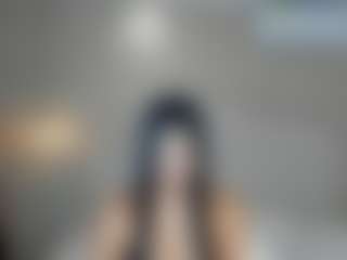 Live cam show with AriaaMoon - Teen (18+) on Latina Girls
