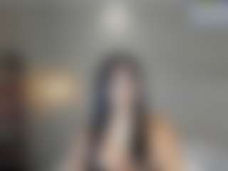 Live cam show with AriaaMoon - Pretty on Cam Slut