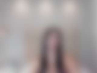 Live cam show with AriaaMoon - Ass Bouncing on Dare Cams