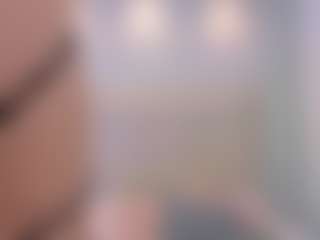 Live cam show with AriaaMoon - Foot Fetish Brown Hair on AdultVida.com