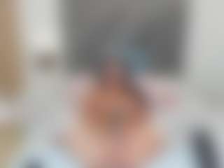 Live cam show with AriaaMoon - Brown Hair Teen (18+) on Gym Cam Girls