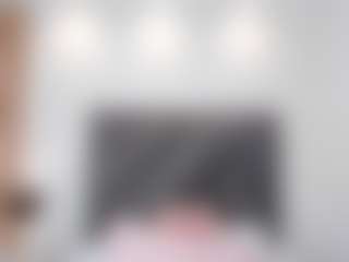 AriaaMoon's Live Sex Cam Show
