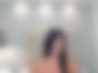 AriaaMoon's Live Sex Cam Show
