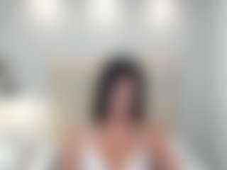 Live cam show with AriaaMoon - Thin on liverealitysex.com