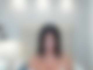 AriaaMoon's Live Sex Cam Show