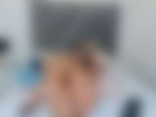 AriaaMoon's Live Sex Cam Show