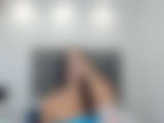 AriaaMoon's Live Sex Cam Show