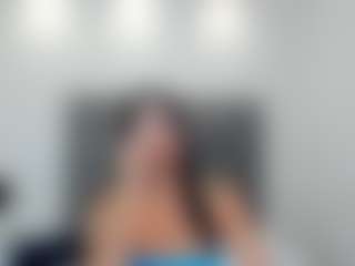 AriaaMoon's Live Sex Cam Show
