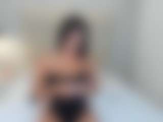 AriaaMoon's Live Sex Cam Show