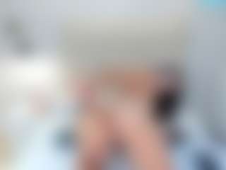 AriaaMoon's Live Sex Cam Show