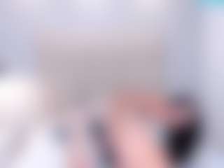 AriaaMoon's Live Sex Cam Show