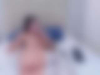 AriaaMoon's Live Sex Cam Show