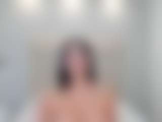 AriaaMoon's Live Sex Cam Show